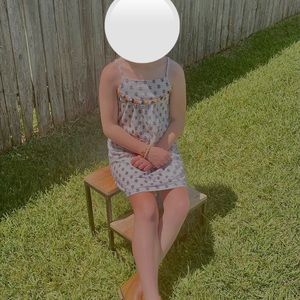 Kids dress white and black Old Navy s (6-7)